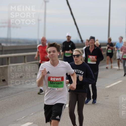 03.10.2025 - Köhlbrandbrückenlauf Jannik Wohlers http://msf.ph/oto/9149987 03.10.2025 15:55:02 Position 1 9431 meine-sportfotos.de