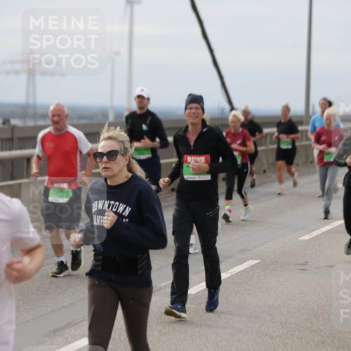 03.10.2025 - Köhlbrandbrückenlauf Jannik Wohlers http://msf.ph/oto/9150000 03.10.2025 15:55:02 Position 1 9431 meine-sportfotos.de