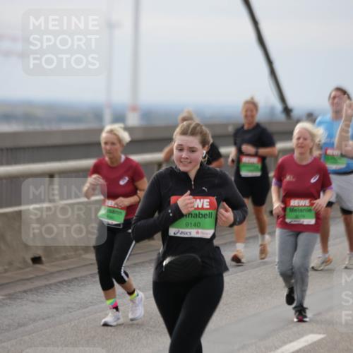 03.10.2025 - Köhlbrandbrückenlauf Jannik Wohlers http://msf.ph/oto/9150034 03.10.2025 15:55:05 Position 1 9140, 8019, 9245 meine-sportfotos.de