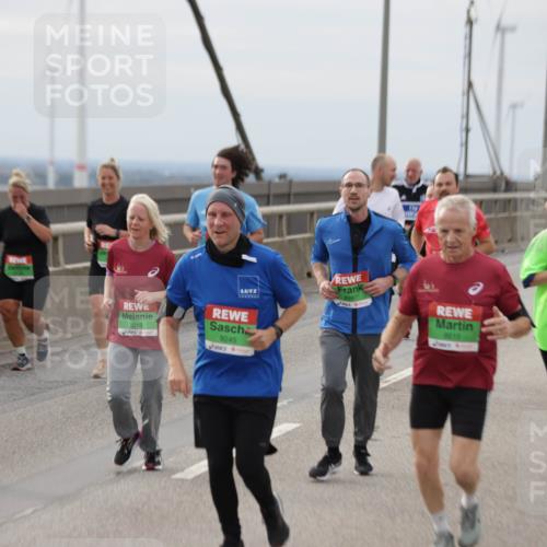 03.10.2025 - Köhlbrandbrückenlauf Jannik Wohlers http://msf.ph/oto/9150051 03.10.2025 15:55:06 Position 1 8019, 9245, 8615 meine-sportfotos.de