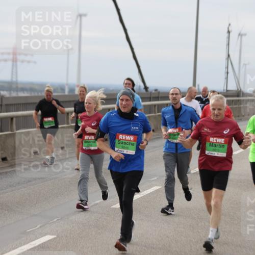 03.10.2025 - Köhlbrandbrückenlauf Jannik Wohlers http://msf.ph/oto/9150055 03.10.2025 15:55:06 Position 1 8019, 9245, 8615 meine-sportfotos.de