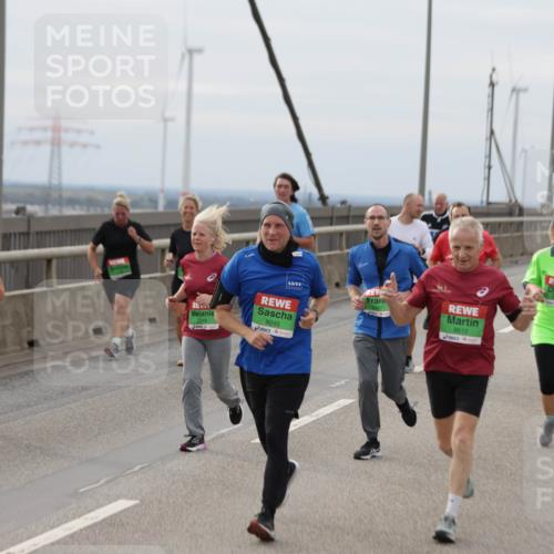 03.10.2025 - Köhlbrandbrückenlauf Jannik Wohlers http://msf.ph/oto/9150056 03.10.2025 15:55:06 Position 1 8615, 8019, 9245 meine-sportfotos.de