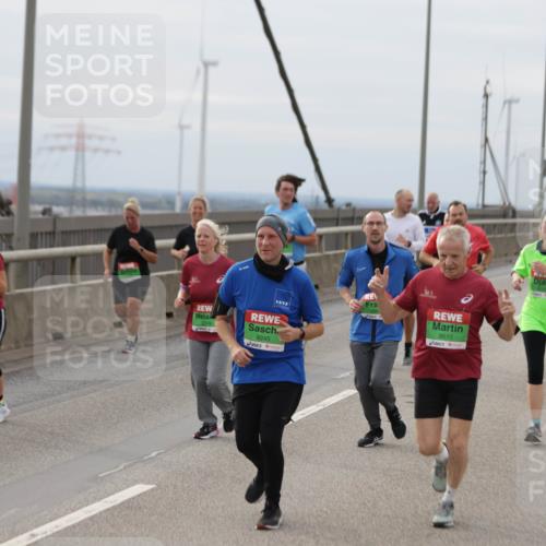 03.10.2025 - Köhlbrandbrückenlauf Jannik Wohlers http://msf.ph/oto/9150059 03.10.2025 15:55:06 Position 1 8019, 9245, 8615 meine-sportfotos.de
