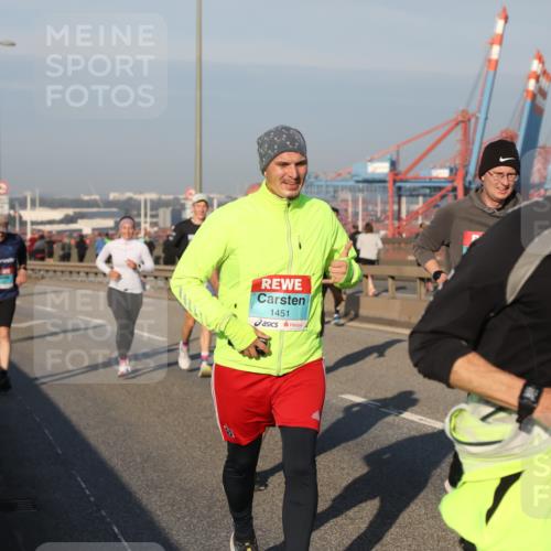 03.10.2025 - Köhlbrandbrückenlauf Yannick Fuchs http://msf.ph/oto/9150491 03.10.2025 08:42:33 Position 2 1451 meine-sportfotos.de