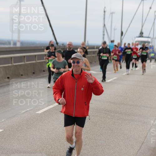 03.10.2025 - Köhlbrandbrückenlauf Jannik Wohlers http://msf.ph/oto/9150645 03.10.2025 15:56:11 Position 1  meine-sportfotos.de