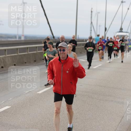 03.10.2025 - Köhlbrandbrückenlauf Jannik Wohlers http://msf.ph/oto/9150650 03.10.2025 15:56:11 Position 1  meine-sportfotos.de