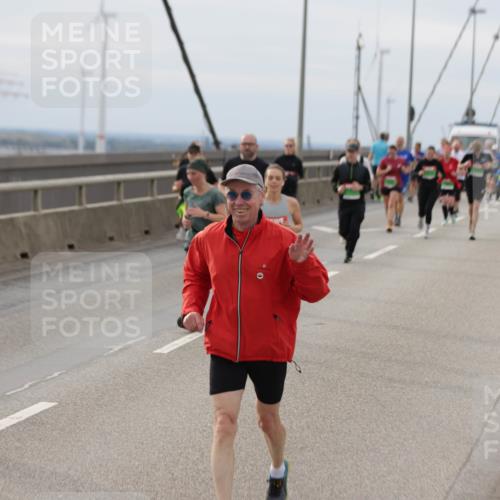 03.10.2025 - Köhlbrandbrückenlauf Jannik Wohlers http://msf.ph/oto/9150651 03.10.2025 15:56:11 Position 1  meine-sportfotos.de