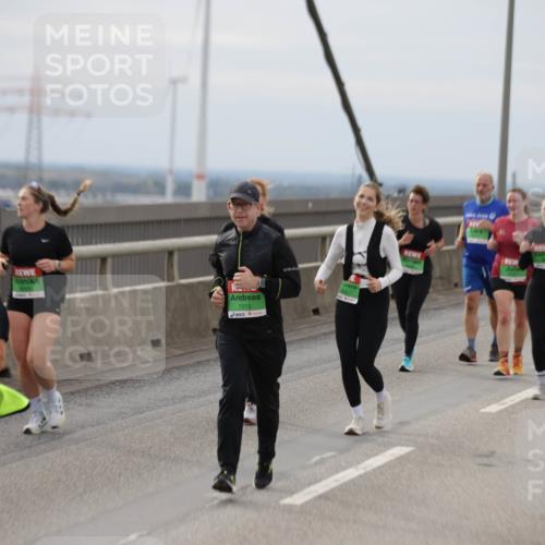 03.10.2025 - Köhlbrandbrückenlauf Jannik Wohlers http://msf.ph/oto/9150687 03.10.2025 15:56:16 Position 1 7578, 7915 meine-sportfotos.de