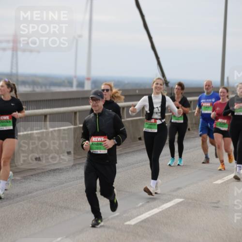 03.10.2025 - Köhlbrandbrückenlauf Jannik Wohlers http://msf.ph/oto/9150692 03.10.2025 15:56:16 Position 1 7579, 7915, 8155 meine-sportfotos.de