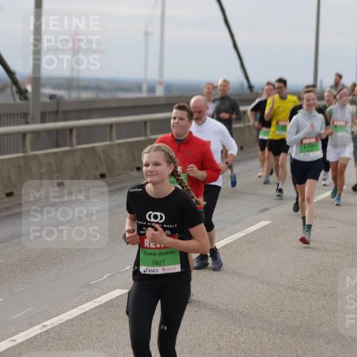 03.10.2025 - Köhlbrandbrückenlauf Jannik Wohlers http://msf.ph/oto/9150729 03.10.2025 15:56:23 Position 1 7827 meine-sportfotos.de