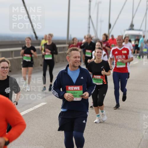 03.10.2025 - Köhlbrandbrückenlauf Jannik Wohlers http://msf.ph/oto/9150817 03.10.2025 15:56:38 Position 1 732 meine-sportfotos.de