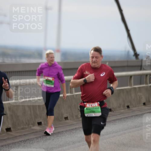 03.10.2025 - Köhlbrandbrückenlauf Jannik Wohlers http://msf.ph/oto/9151039 03.10.2025 15:57:11 Position 1 7608, 7784 meine-sportfotos.de
