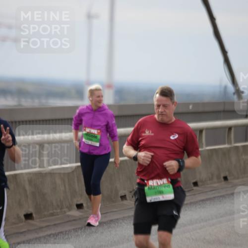 03.10.2025 - Köhlbrandbrückenlauf Jannik Wohlers http://msf.ph/oto/9151041 03.10.2025 15:57:11 Position 1 7608, 7784 meine-sportfotos.de