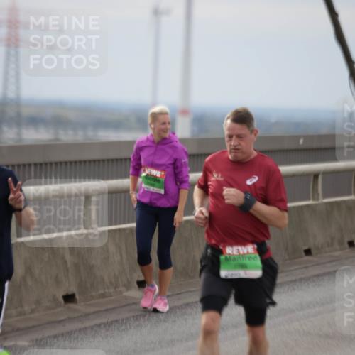 03.10.2025 - Köhlbrandbrückenlauf Jannik Wohlers http://msf.ph/oto/9151043 03.10.2025 15:57:11 Position 1 7608 meine-sportfotos.de