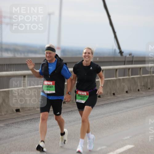 03.10.2025 - Köhlbrandbrückenlauf Jannik Wohlers http://msf.ph/oto/9151085 03.10.2025 15:57:20 Position 1 8914, 8917 meine-sportfotos.de