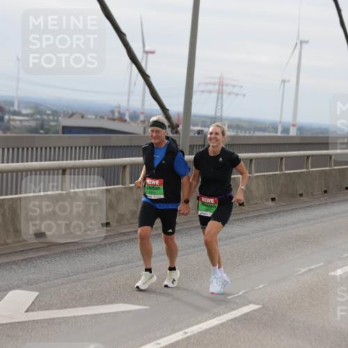 03.10.2025 - Köhlbrandbrückenlauf Jannik Wohlers http://msf.ph/oto/9151112 03.10.2025 15:57:22 Position 1 8914 meine-sportfotos.de