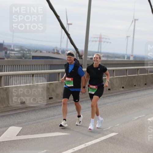 03.10.2025 - Köhlbrandbrückenlauf Jannik Wohlers http://msf.ph/oto/9151113 03.10.2025 15:57:22 Position 1 8914, 8917 meine-sportfotos.de