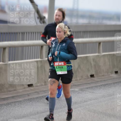03.10.2025 - Köhlbrandbrückenlauf Jannik Wohlers http://msf.ph/oto/9151184 03.10.2025 15:57:36 Position 1 8175 meine-sportfotos.de