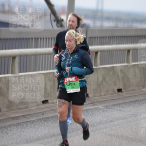 03.10.2025 - Köhlbrandbrückenlauf Jannik Wohlers http://msf.ph/oto/9151186 03.10.2025 15:57:37 Position 1 8175 meine-sportfotos.de