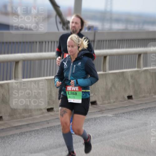 03.10.2025 - Köhlbrandbrückenlauf Jannik Wohlers http://msf.ph/oto/9151187 03.10.2025 15:57:37 Position 1 8175 meine-sportfotos.de