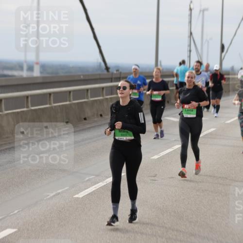 03.10.2025 - Köhlbrandbrückenlauf Jannik Wohlers http://msf.ph/oto/9151210 03.10.2025 15:57:45 Position 1 8303, 7693 meine-sportfotos.de