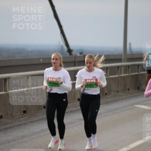 03.10.2025 - Köhlbrandbrückenlauf Jannik Wohlers http://msf.ph/oto/9151263 03.10.2025 15:57:56 Position 1 9079, 9078 meine-sportfotos.de