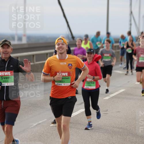 03.10.2025 - Köhlbrandbrückenlauf Jannik Wohlers http://msf.ph/oto/9151390 03.10.2025 15:58:16 Position 1 9003, 9001, 7665, 8894 meine-sportfotos.de