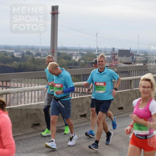 03.10.2025 - Köhlbrandbrückenlauf Jannik Wohlers http://msf.ph/oto/9151547 03.10.2025 15:58:34 Position 1 53105, 8904, 8905 meine-sportfotos.de