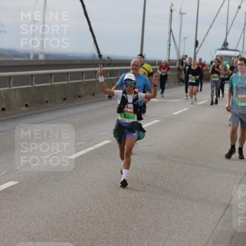 03.10.2025 - Köhlbrandbrückenlauf Jannik Wohlers http://msf.ph/oto/9151550 03.10.2025 15:58:37 Position 1  meine-sportfotos.de