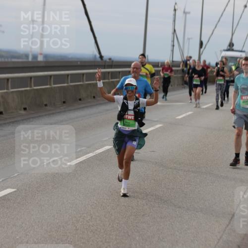 03.10.2025 - Köhlbrandbrückenlauf Jannik Wohlers http://msf.ph/oto/9151551 03.10.2025 15:58:37 Position 1 9685 meine-sportfotos.de
