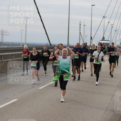 03.10.2025 - Köhlbrandbrückenlauf Jannik Wohlers http://msf.ph/oto/9151564 03.10.2025 15:58:44 Position 1  meine-sportfotos.de