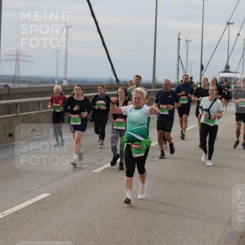 03.10.2025 - Köhlbrandbrückenlauf Jannik Wohlers http://msf.ph/oto/9151569 03.10.2025 15:58:44 Position 1 7983 meine-sportfotos.de