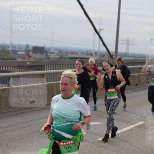 03.10.2025 - Köhlbrandbrückenlauf Jannik Wohlers http://msf.ph/oto/9151595 03.10.2025 15:58:46 Position 1 7983, 8474, 9445 meine-sportfotos.de
