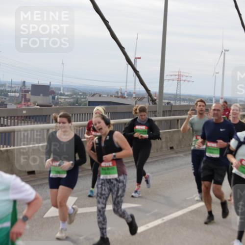 03.10.2025 - Köhlbrandbrückenlauf Jannik Wohlers http://msf.ph/oto/9151597 03.10.2025 15:58:47 Position 1  meine-sportfotos.de