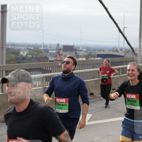 03.10.2025 - Köhlbrandbrückenlauf Jannik Wohlers http://msf.ph/oto/9151630 03.10.2025 15:58:50 Position 1 9360, 9362 meine-sportfotos.de