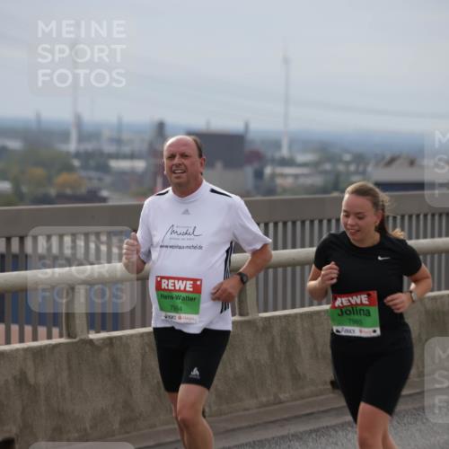 03.10.2025 - Köhlbrandbrückenlauf Jannik Wohlers http://msf.ph/oto/9151926 03.10.2025 15:59:45 Position 1 7984, 7985 meine-sportfotos.de