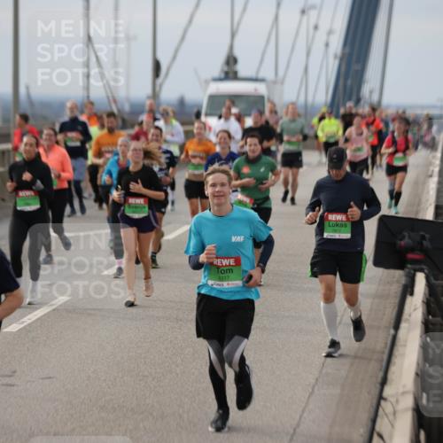 03.10.2025 - Köhlbrandbrückenlauf Jannik Wohlers http://msf.ph/oto/9152248 03.10.2025 16:00:40 Position 1 7917, 8317 meine-sportfotos.de