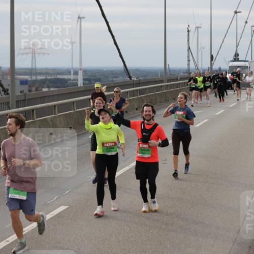 03.10.2025 - Köhlbrandbrückenlauf Jannik Wohlers http://msf.ph/oto/9152381 03.10.2025 16:00:58 Position 1 7571, 9071 meine-sportfotos.de