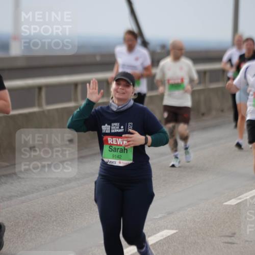 03.10.2025 - Köhlbrandbrückenlauf Jannik Wohlers http://msf.ph/oto/9152536 03.10.2025 16:01:29 Position 1 8058, 9142 meine-sportfotos.de