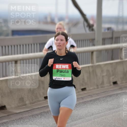 03.10.2025 - Köhlbrandbrückenlauf Jannik Wohlers http://msf.ph/oto/9152587 03.10.2025 16:01:36 Position 1 7943 meine-sportfotos.de