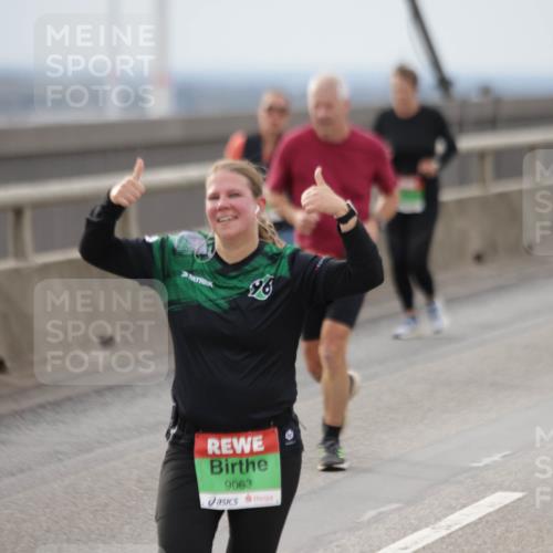 03.10.2025 - Köhlbrandbrückenlauf Jannik Wohlers http://msf.ph/oto/9152695 03.10.2025 16:01:53 Position 1 9063, 61 meine-sportfotos.de