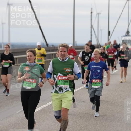 03.10.2025 - Köhlbrandbrückenlauf Jannik Wohlers http://msf.ph/oto/9152714 03.10.2025 16:01:59 Position 1 9436, 9435, 7183 meine-sportfotos.de