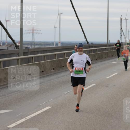 03.10.2025 - Köhlbrandbrückenlauf Jannik Wohlers http://msf.ph/oto/9152825 03.10.2025 16:02:18 Position 1 8021 meine-sportfotos.de