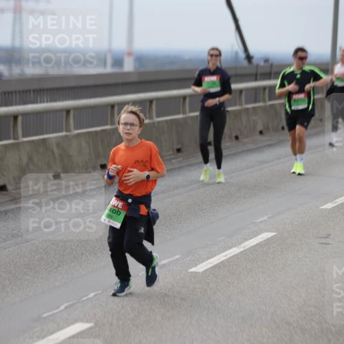 03.10.2025 - Köhlbrandbrückenlauf Jannik Wohlers http://msf.ph/oto/9152848 03.10.2025 16:02:24 Position 1 189 meine-sportfotos.de