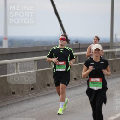 03.10.2025 - Köhlbrandbrückenlauf Jannik Wohlers http://msf.ph/oto/9152852 03.10.2025 16:02:26 Position 1 8201, 8150 meine-sportfotos.de