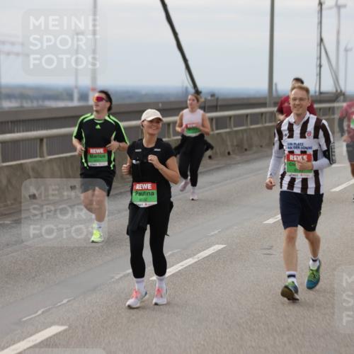 03.10.2025 - Köhlbrandbrückenlauf Jannik Wohlers http://msf.ph/oto/9152860 03.10.2025 16:02:27 Position 1 8152 meine-sportfotos.de
