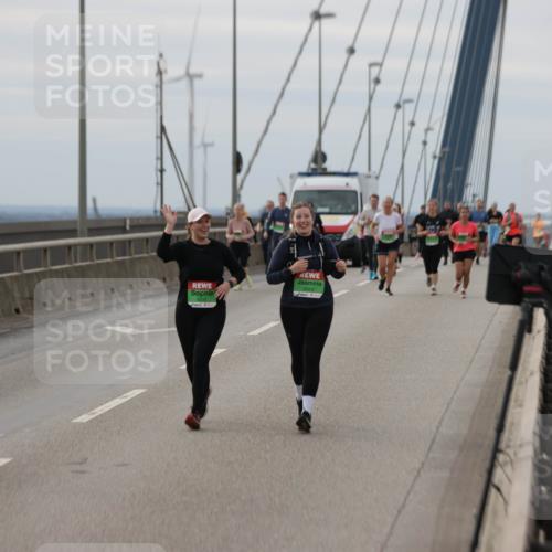 03.10.2025 - Köhlbrandbrückenlauf Jannik Wohlers http://msf.ph/oto/9152888 03.10.2025 16:02:37 Position 1 1, 8343 meine-sportfotos.de