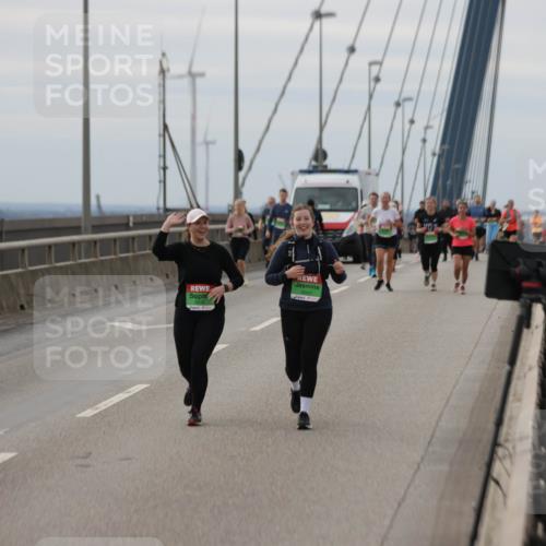 03.10.2025 - Köhlbrandbrückenlauf Jannik Wohlers http://msf.ph/oto/9152889 03.10.2025 16:02:37 Position 1 8343 meine-sportfotos.de