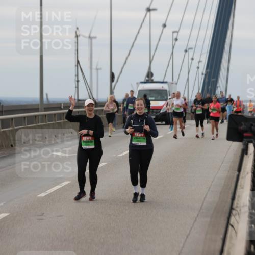 03.10.2025 - Köhlbrandbrückenlauf Jannik Wohlers http://msf.ph/oto/9152891 03.10.2025 16:02:37 Position 1 8343, 7126 meine-sportfotos.de