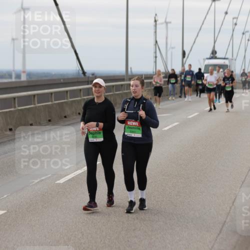 03.10.2025 - Köhlbrandbrückenlauf Jannik Wohlers http://msf.ph/oto/9152895 03.10.2025 16:02:40 Position 1 8235, 8343 meine-sportfotos.de